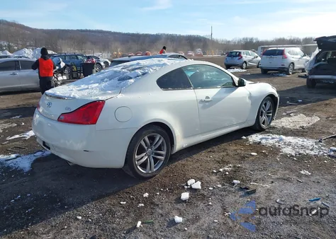 2009 Infiniti G37X from USA, damaged, VIN JNKCV64F49M655069